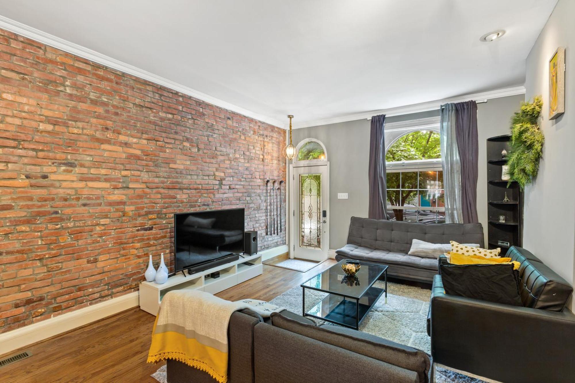 Pristine Townhouse With Rooftop Deck Near Canton! بالتيمور المظهر الخارجي الصورة
