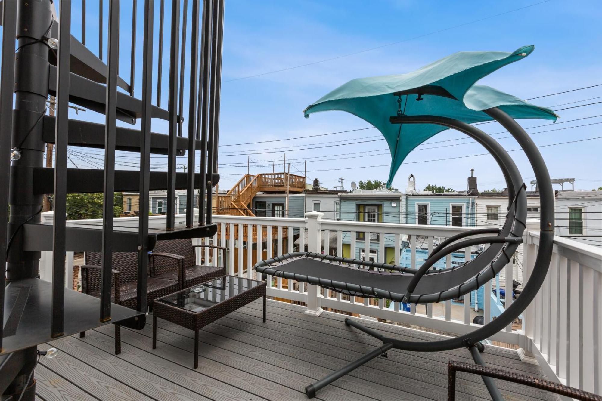 Pristine Townhouse With Rooftop Deck Near Canton! بالتيمور المظهر الخارجي الصورة